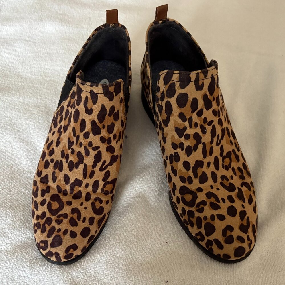 Dr. Scholl's Be Energized Foam Technology Leopard Print Booties, Size 6